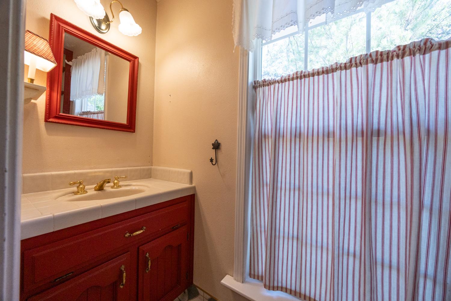 30770 Revis Rd, Coarsegold, CA 93614