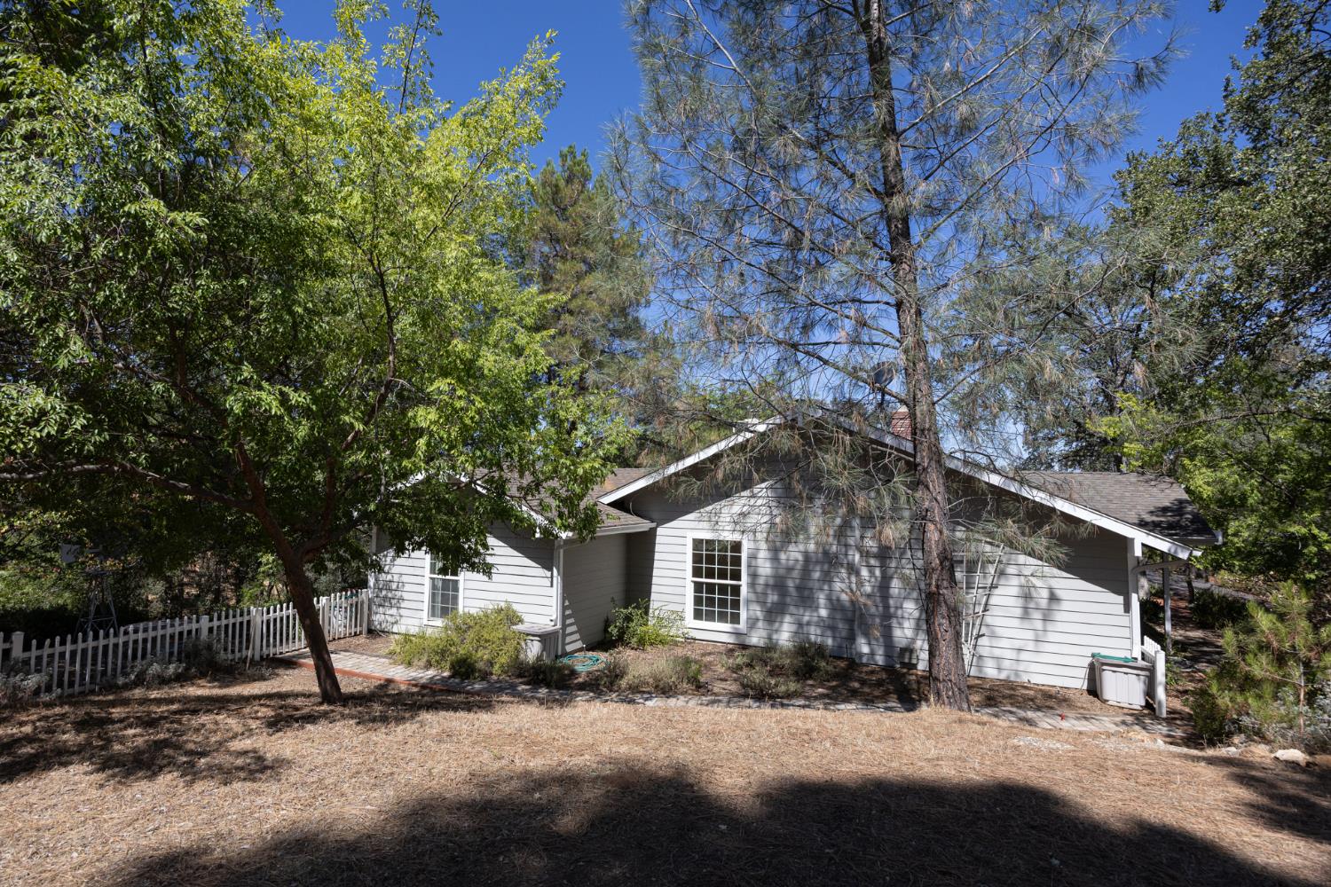 30770 Revis Rd, Coarsegold, CA 93614