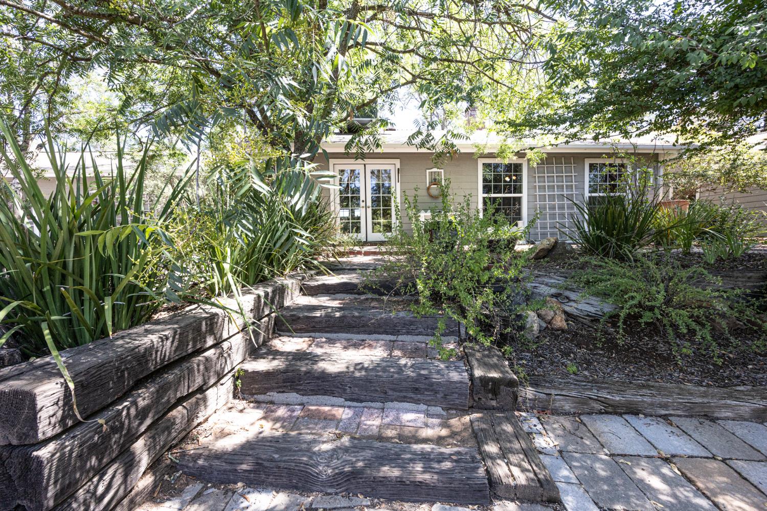 30770 Revis Rd, Coarsegold, CA 93614