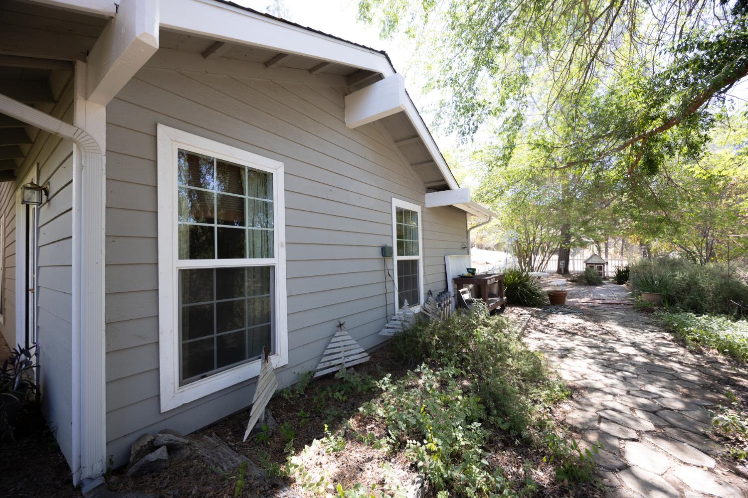 30770 Revis Rd, Coarsegold, CA 93614