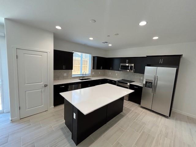 2914 E Veleta Dr, Fresno, CA 93730