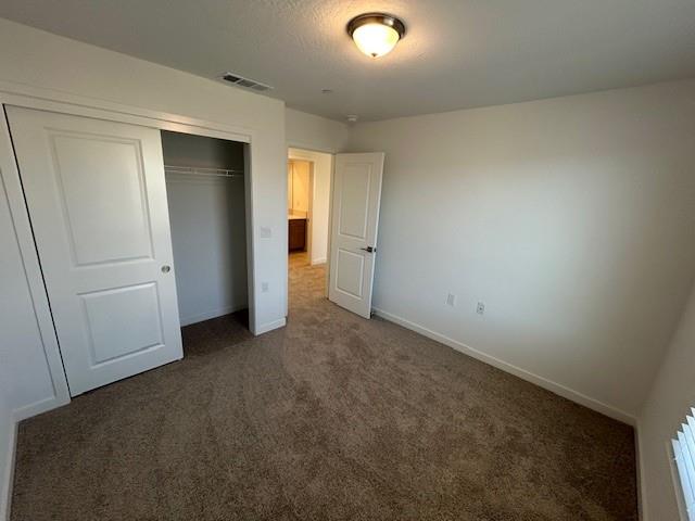 2890 E Veleta Dr, Fresno, CA 93730