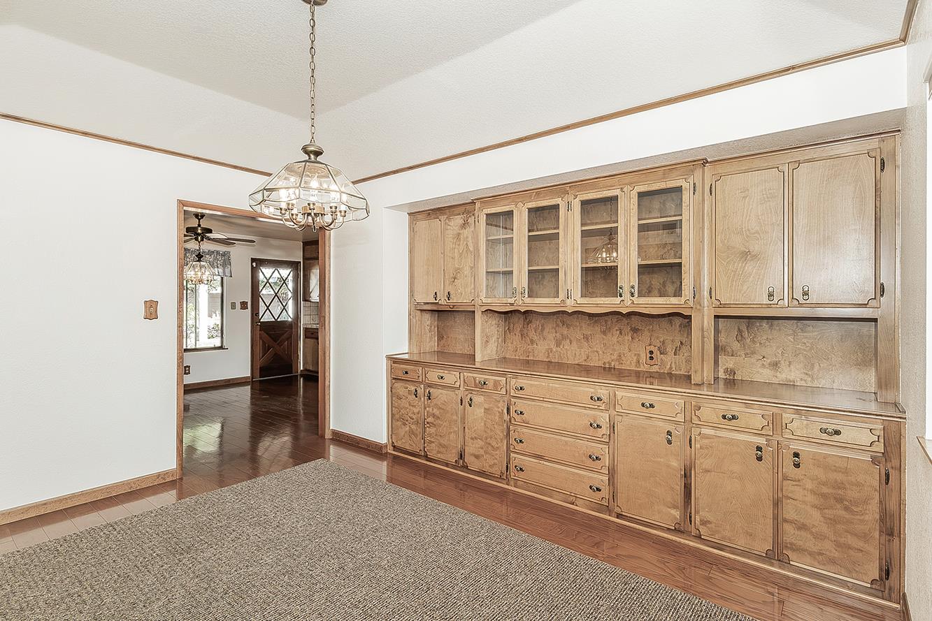 7909 N Archie Ave, Fresno, CA 93720
