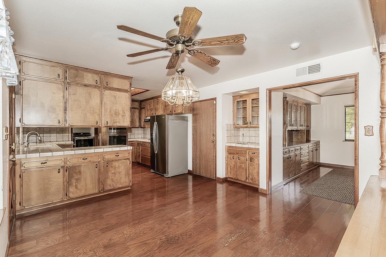 7909 N Archie Ave, Fresno, CA 93720
