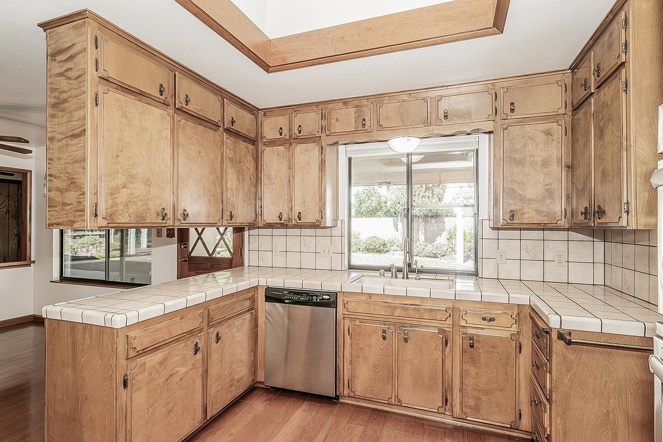 7909 N Archie Ave, Fresno, CA 93720