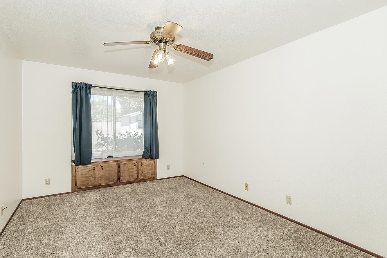 7909 N Archie Ave, Fresno, CA 93720
