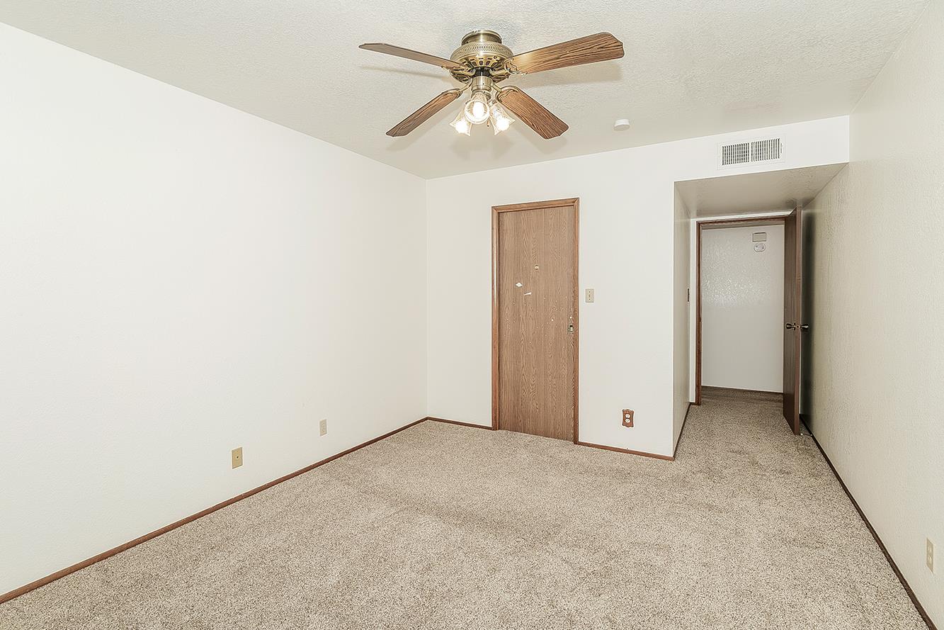 7909 N Archie Ave, Fresno, CA 93720