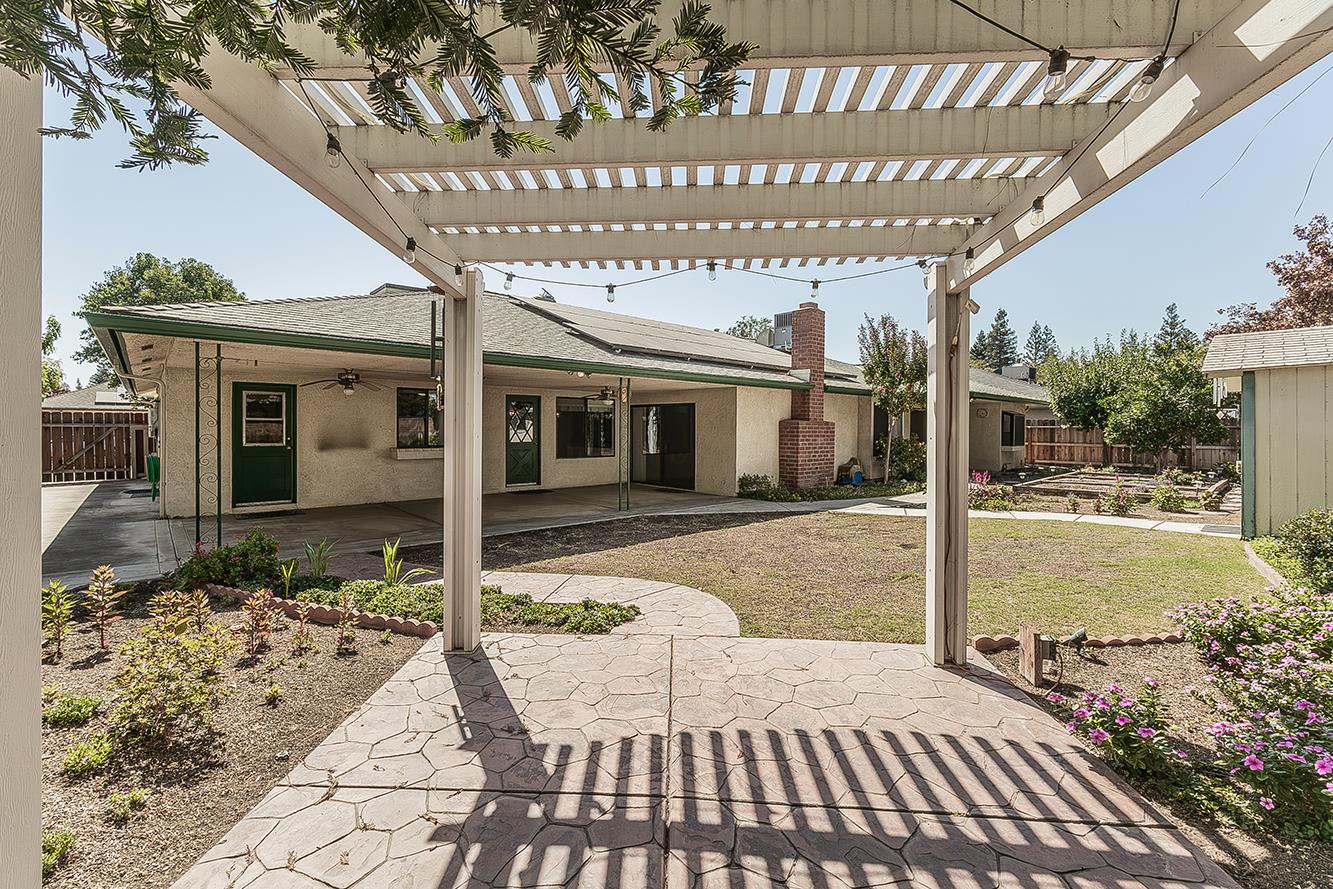 7909 N Archie Ave, Fresno, CA 93720