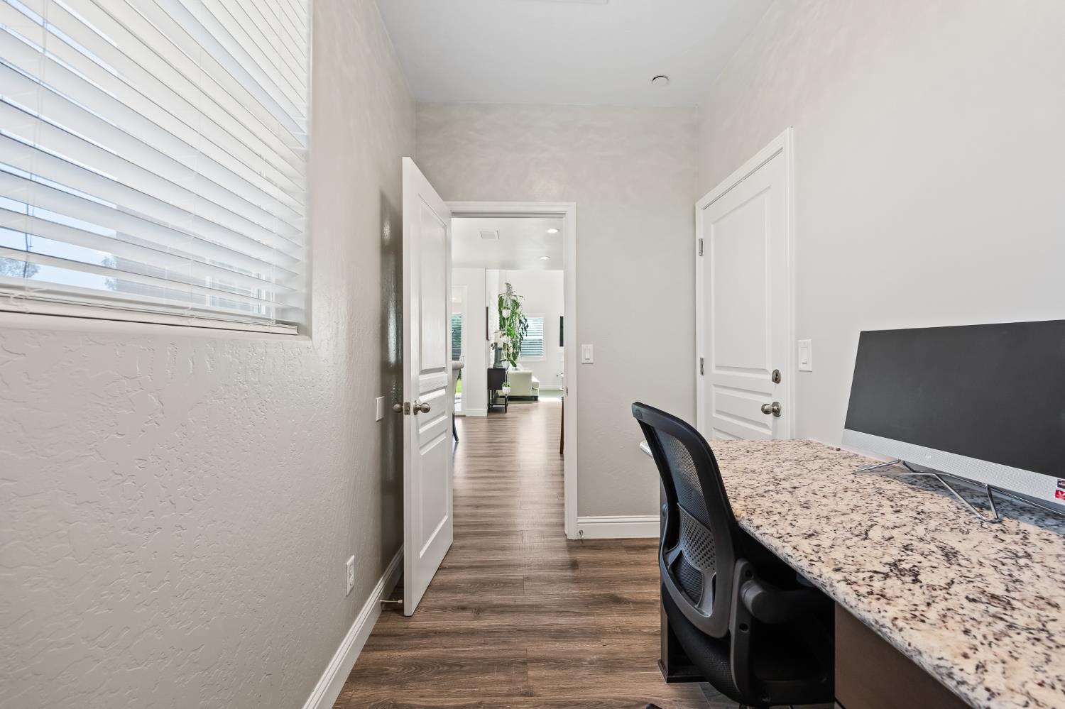 4183 Finchwood Ave, Clovis, CA 93619