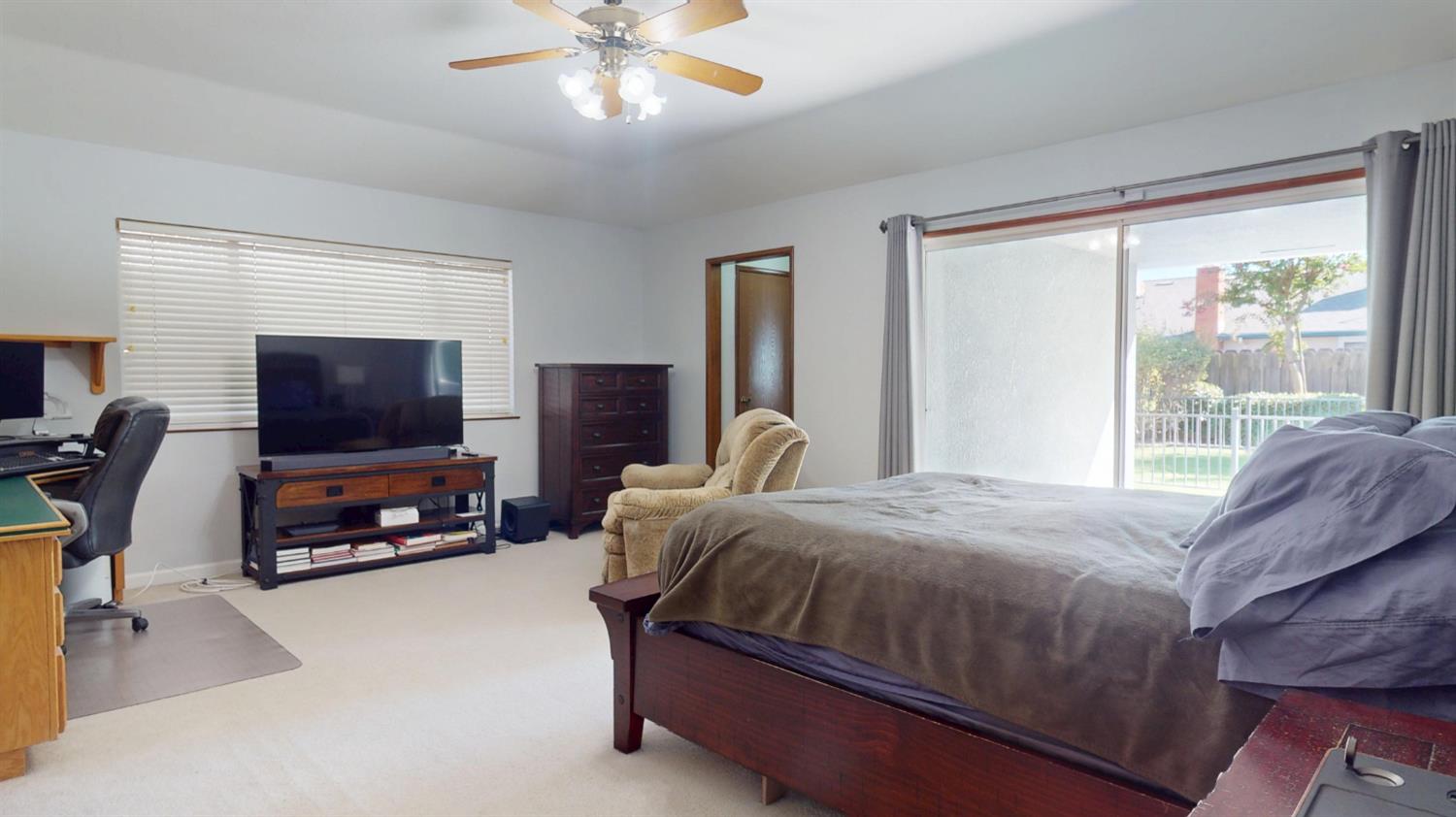 6539 N Knoll, Fresno, CA 93711