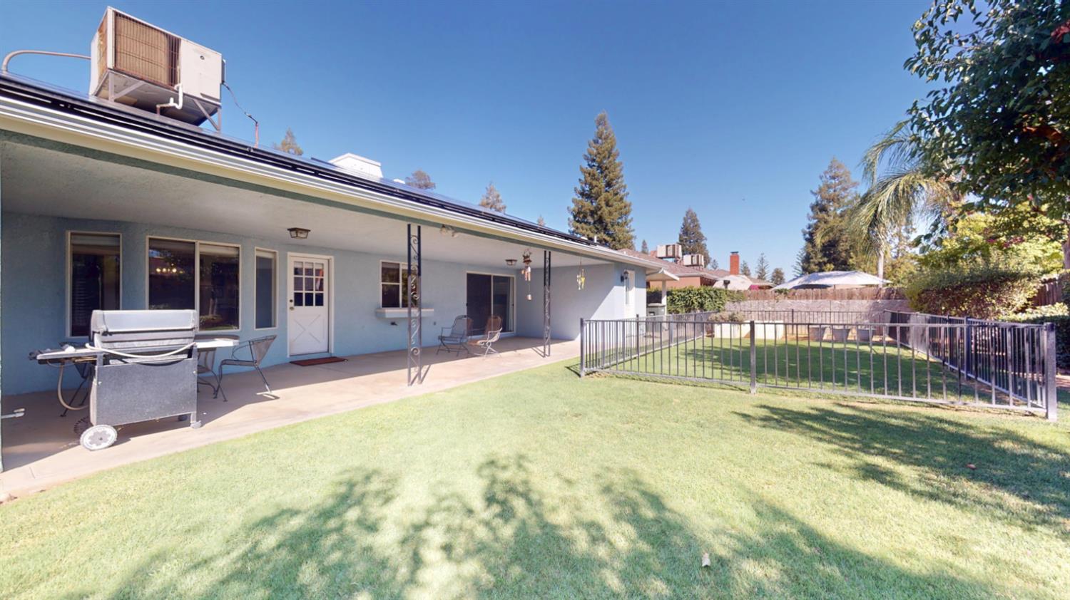6539 N Knoll, Fresno, CA 93711