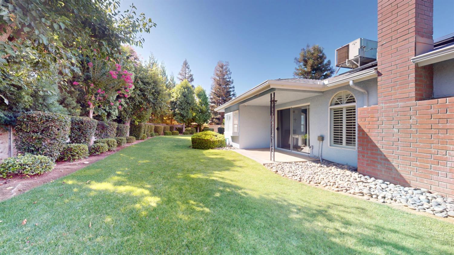6539 N Knoll, Fresno, CA 93711