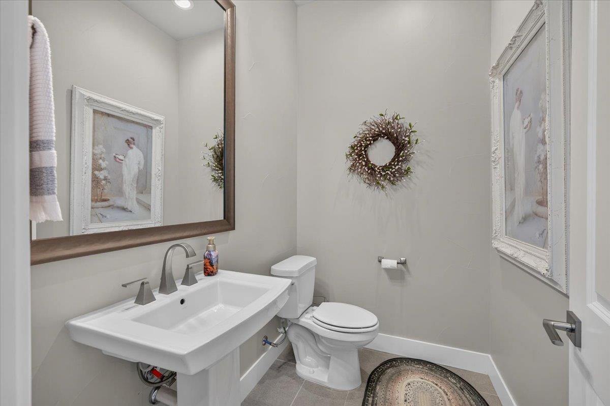 3396 TRENTON Ave, Clovis, CA 93619