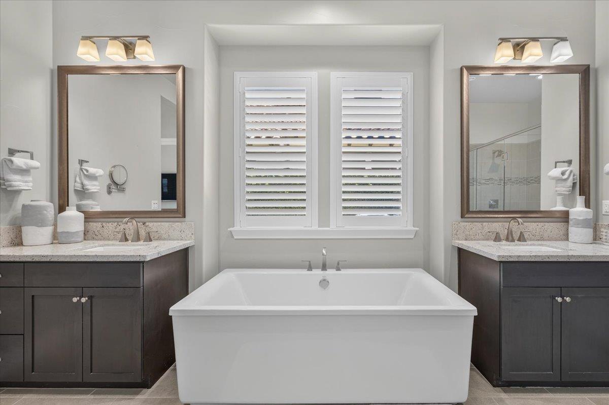 3396 TRENTON Ave, Clovis, CA 93619