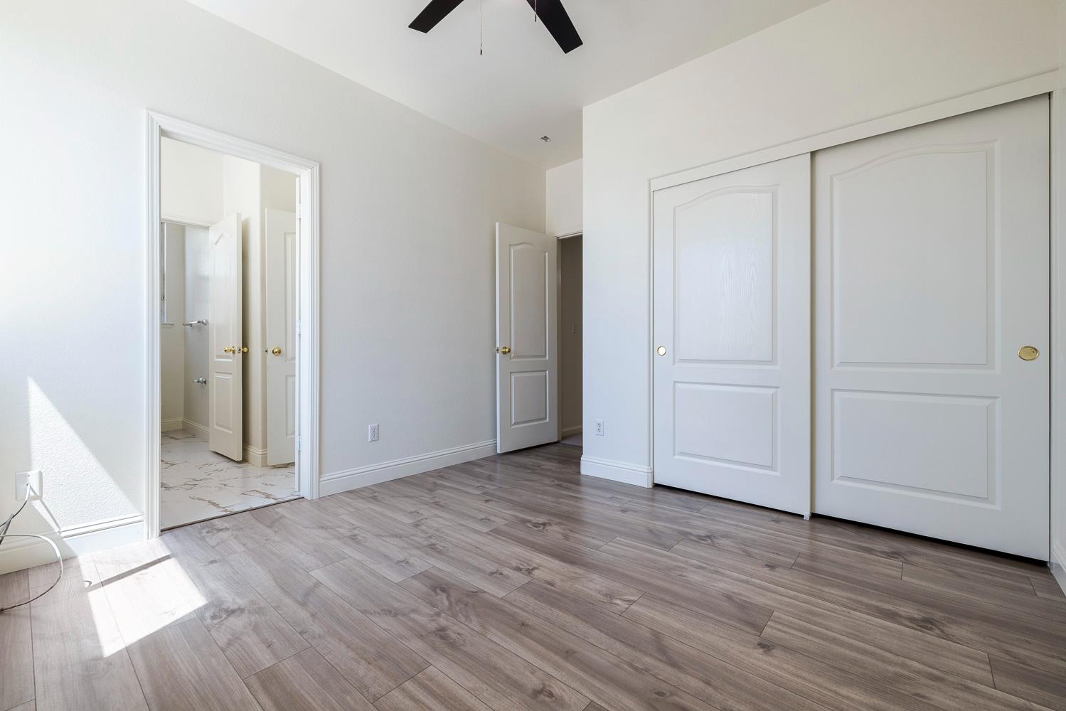 2707 E Omaha Ave, Fresno, CA 93720