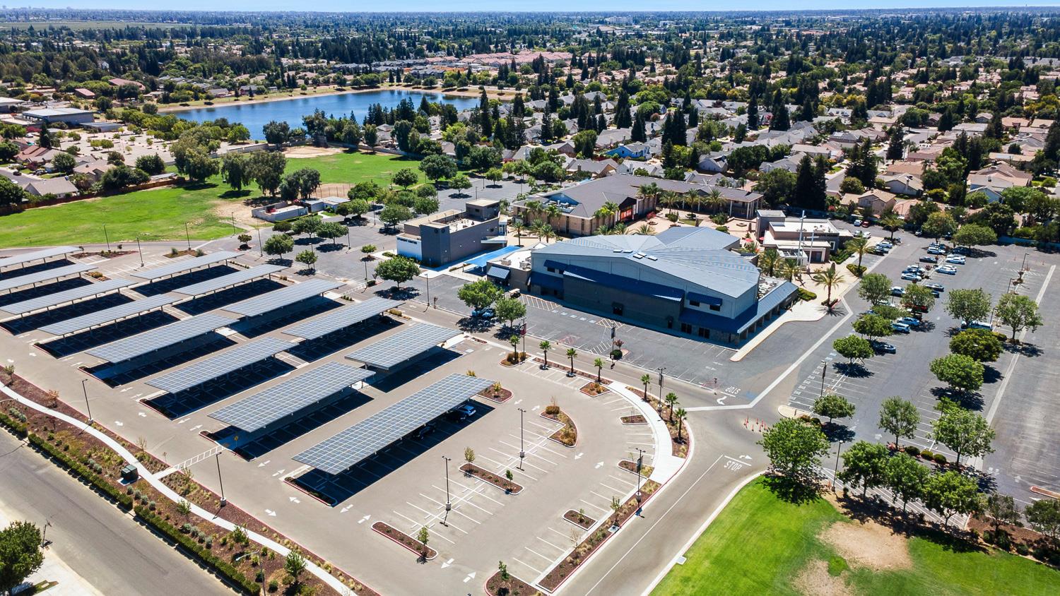 2707 E Omaha Ave, Fresno, CA 93720