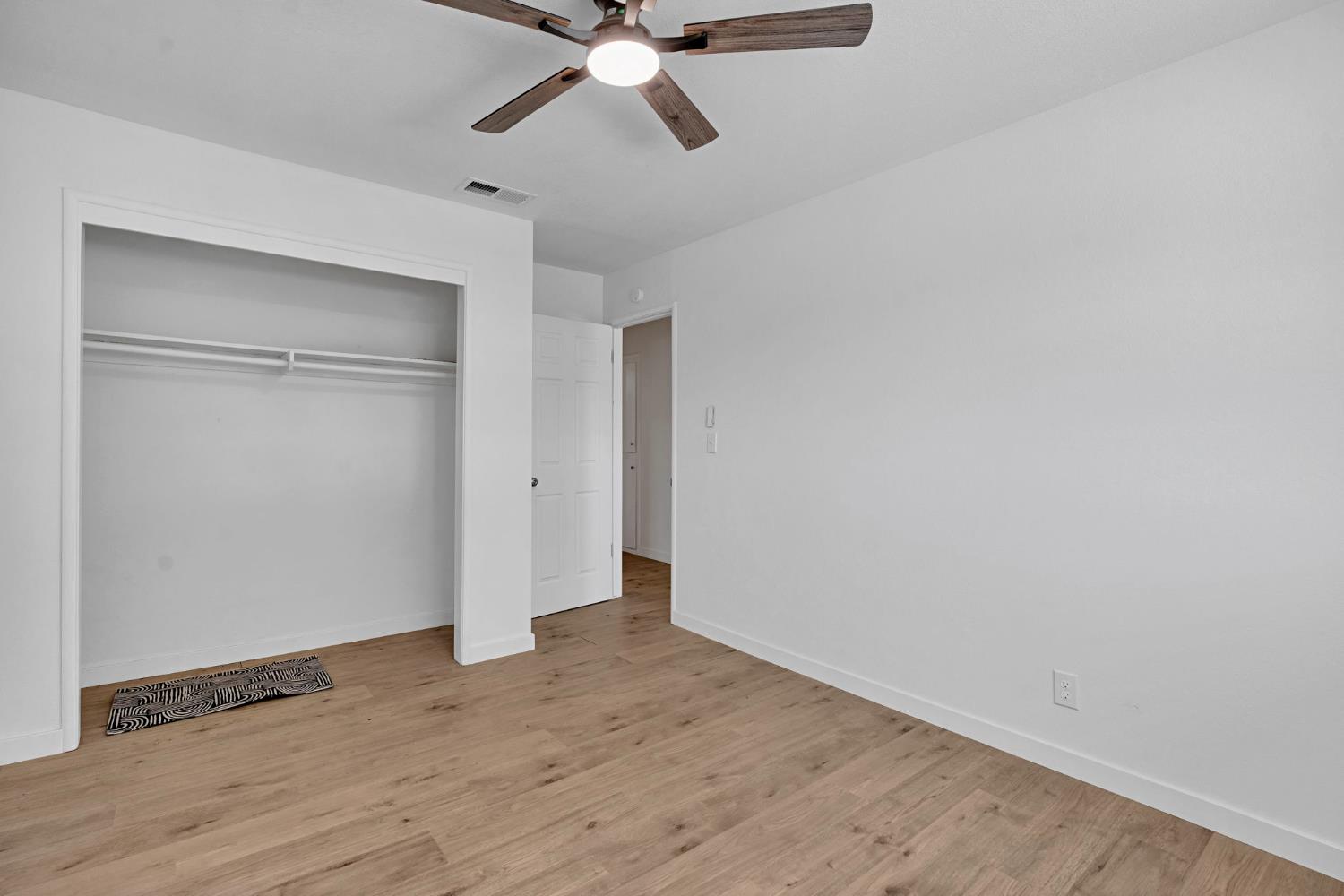 5356 N Bond St, Fresno, CA 93710