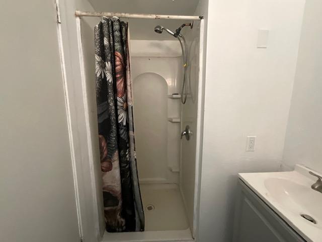 32995 Weatherly Ln, North Fork, CA 93643