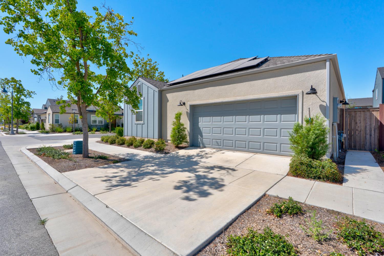 4035 Braden, Madera, CA 93636