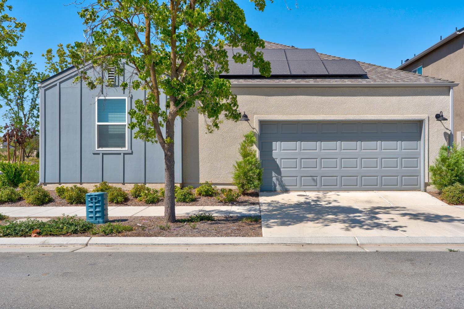 4035 Braden, Madera, CA 93636