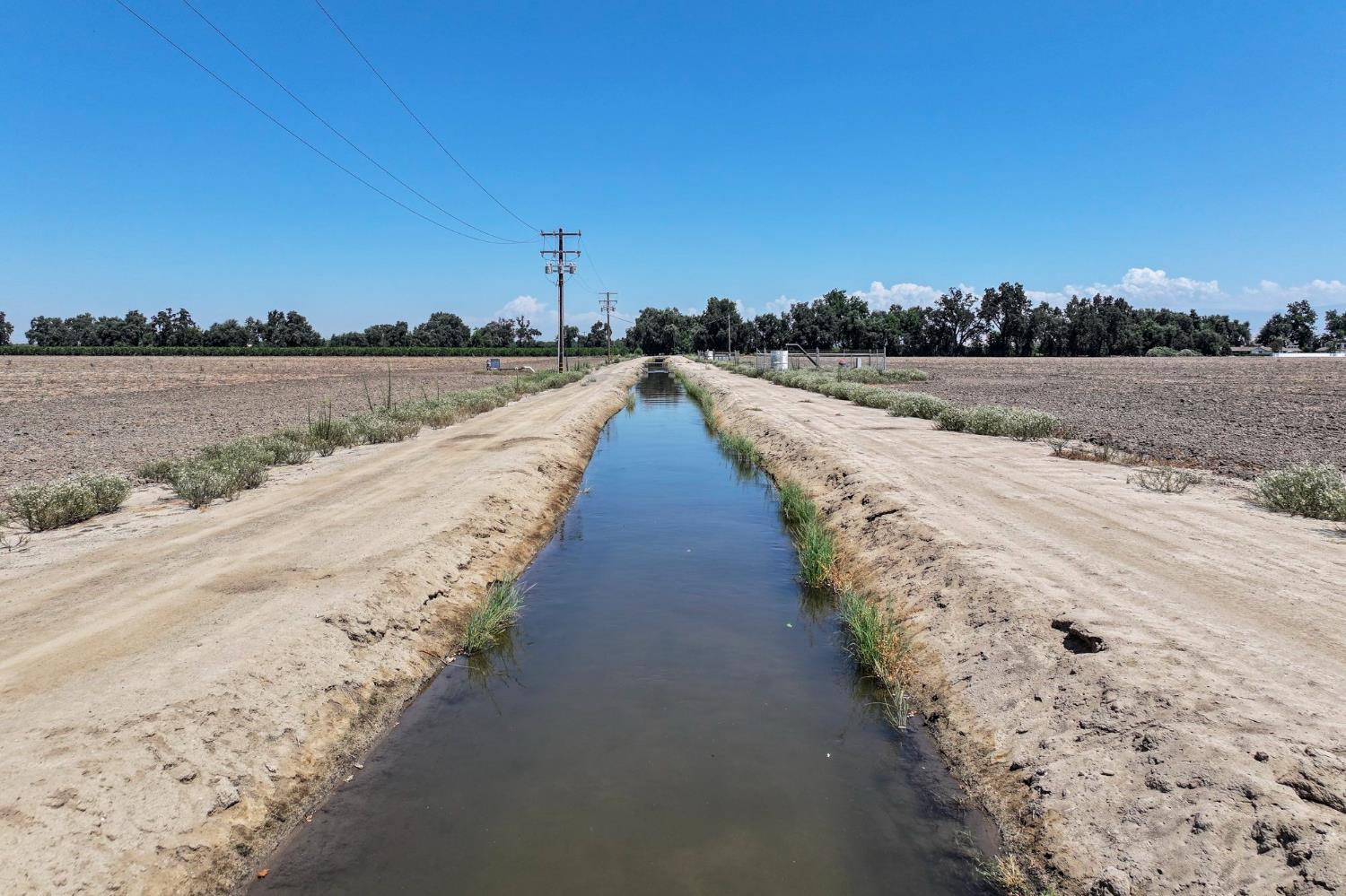 33200 Road 124, Visalia, CA 93291