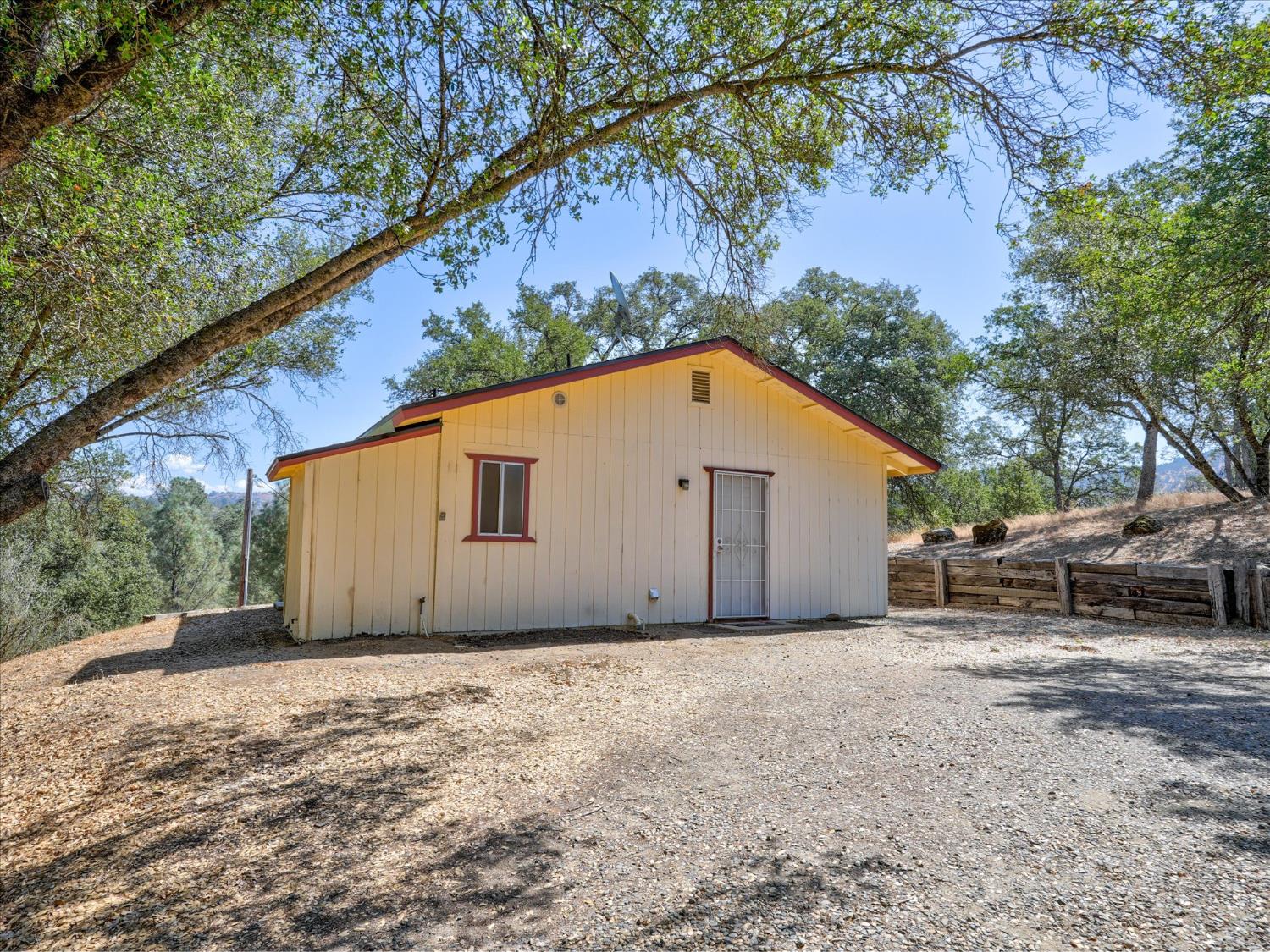 42025 Road 415, Coarsegold, CA 93614