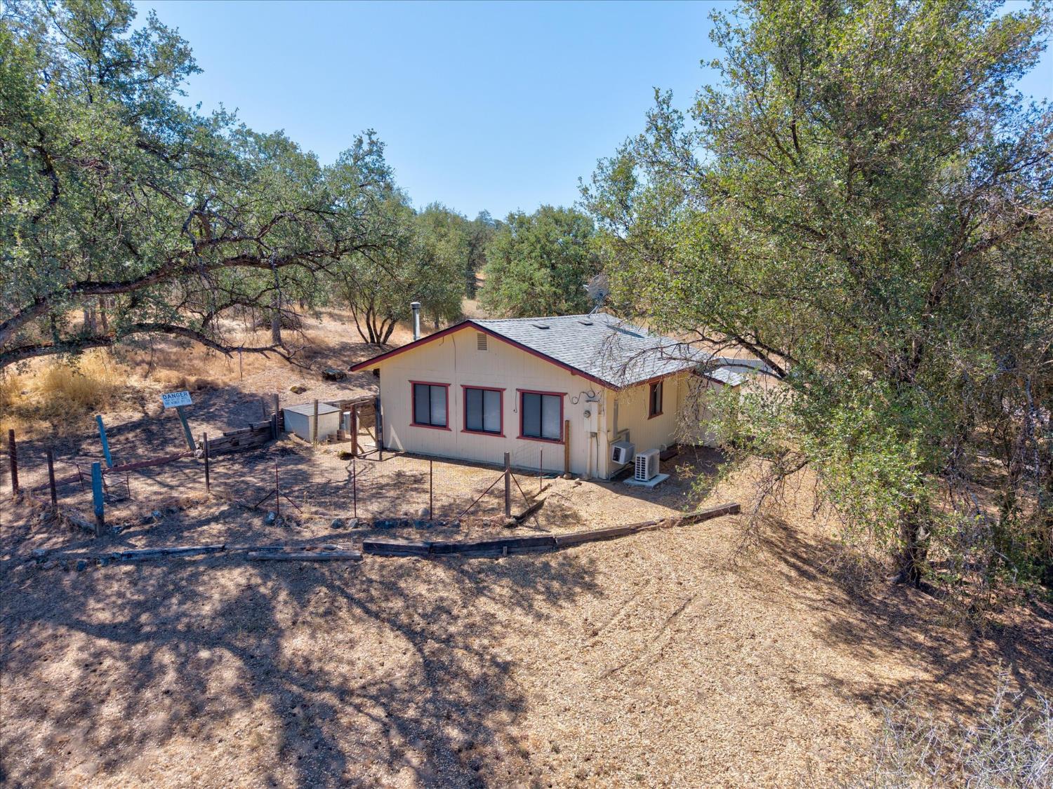 42025 Road 415, Coarsegold, CA 93614