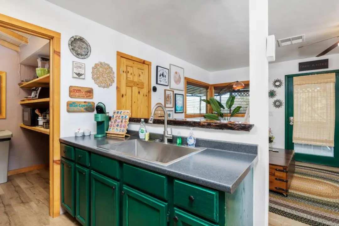 41563 River Falls, Oakhurst, CA 93644