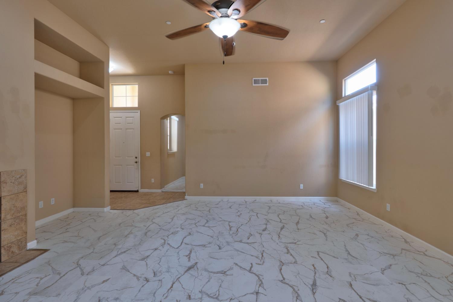 2871 Prato Ln, Clovis, CA 93611