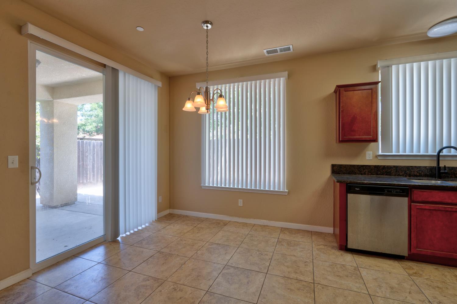 2871 Prato Ln, Clovis, CA 93611