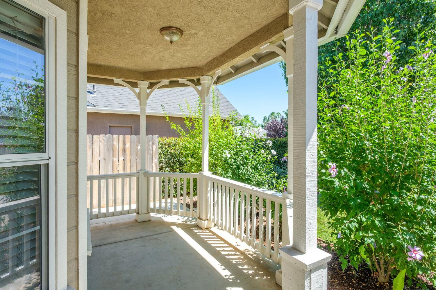 10681 N Jackson Ave E, Fresno, CA 93730