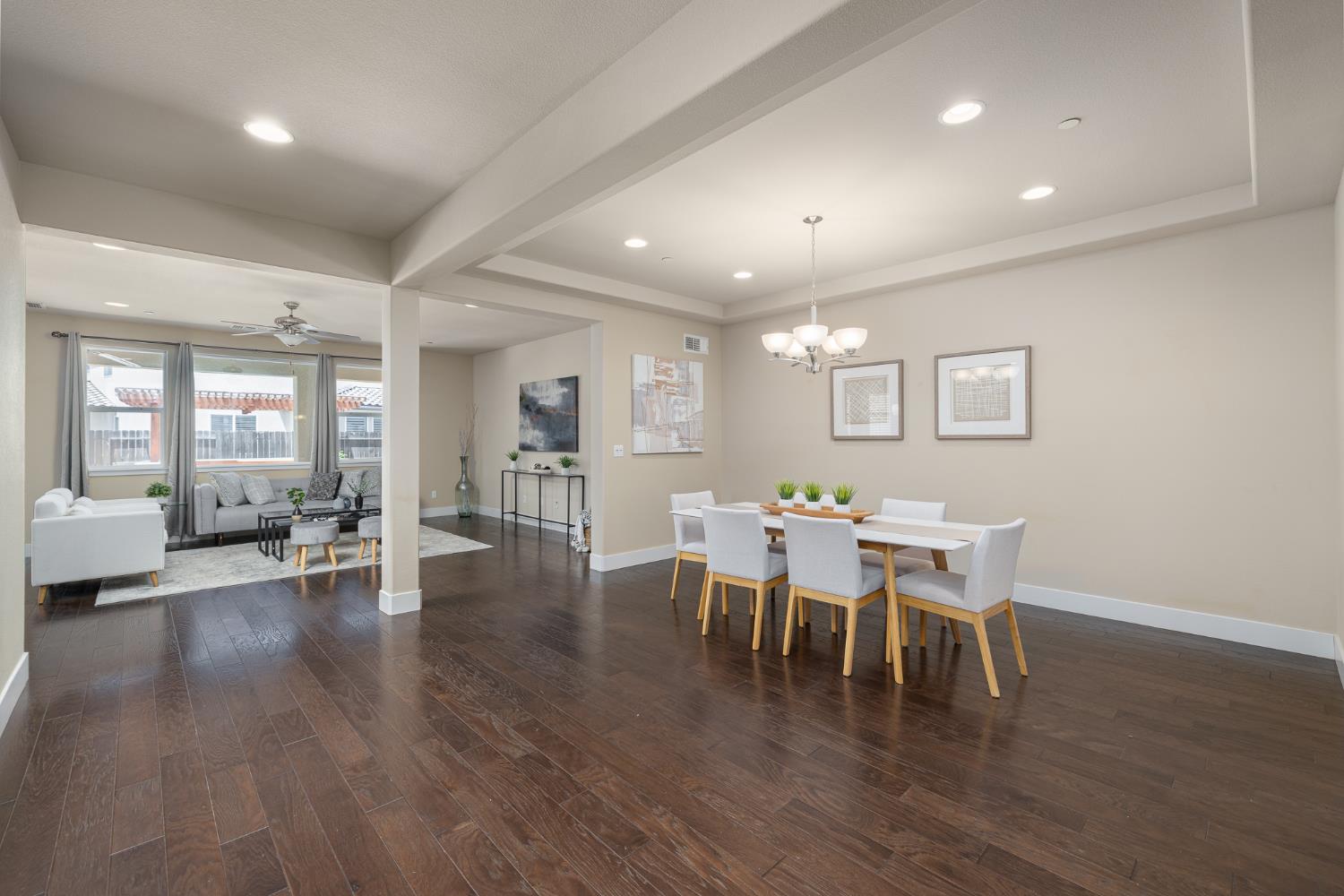 1276 N Redington Ave, Clovis, CA 93619