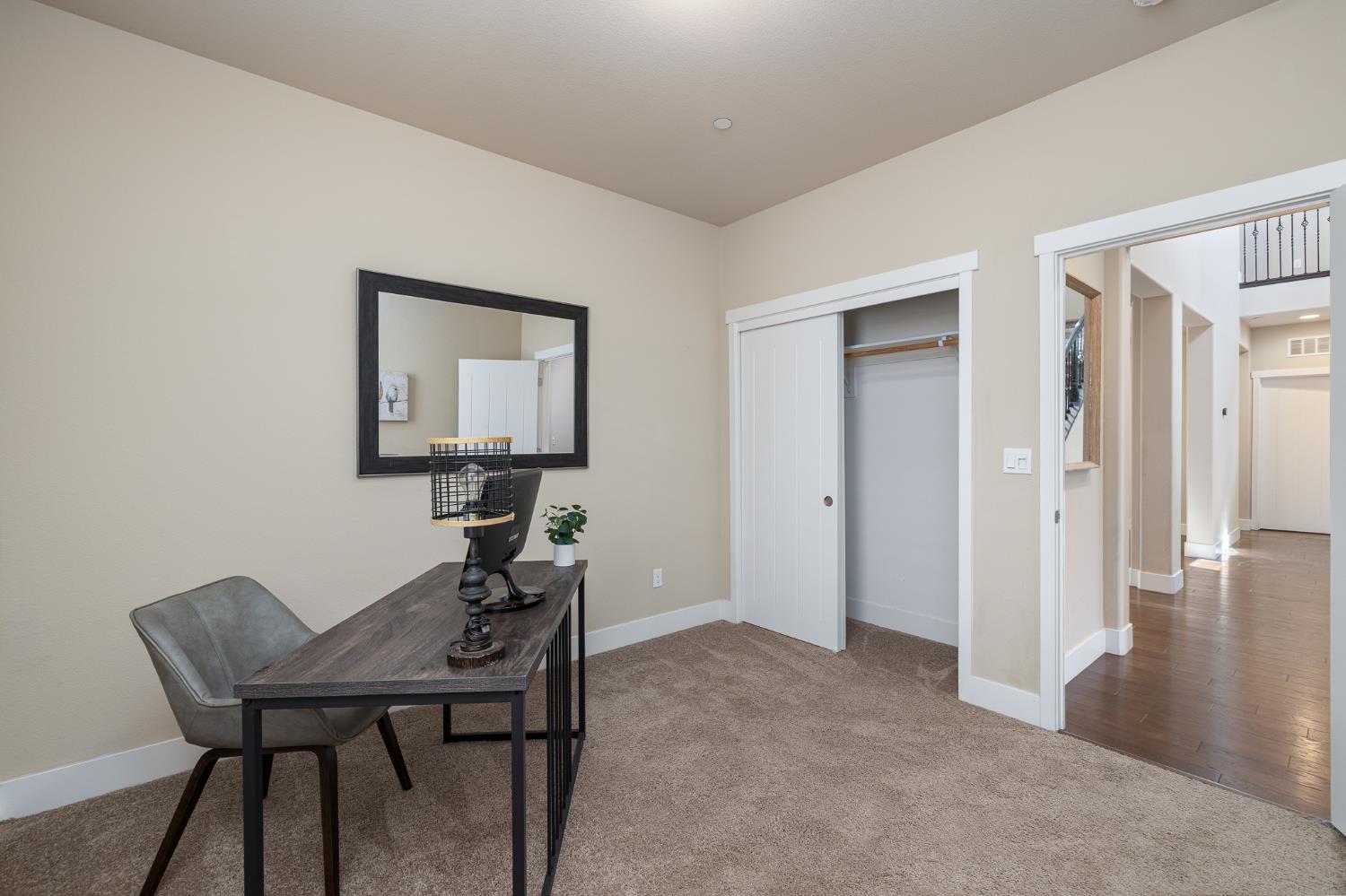 1276 N Redington Ave, Clovis, CA 93619