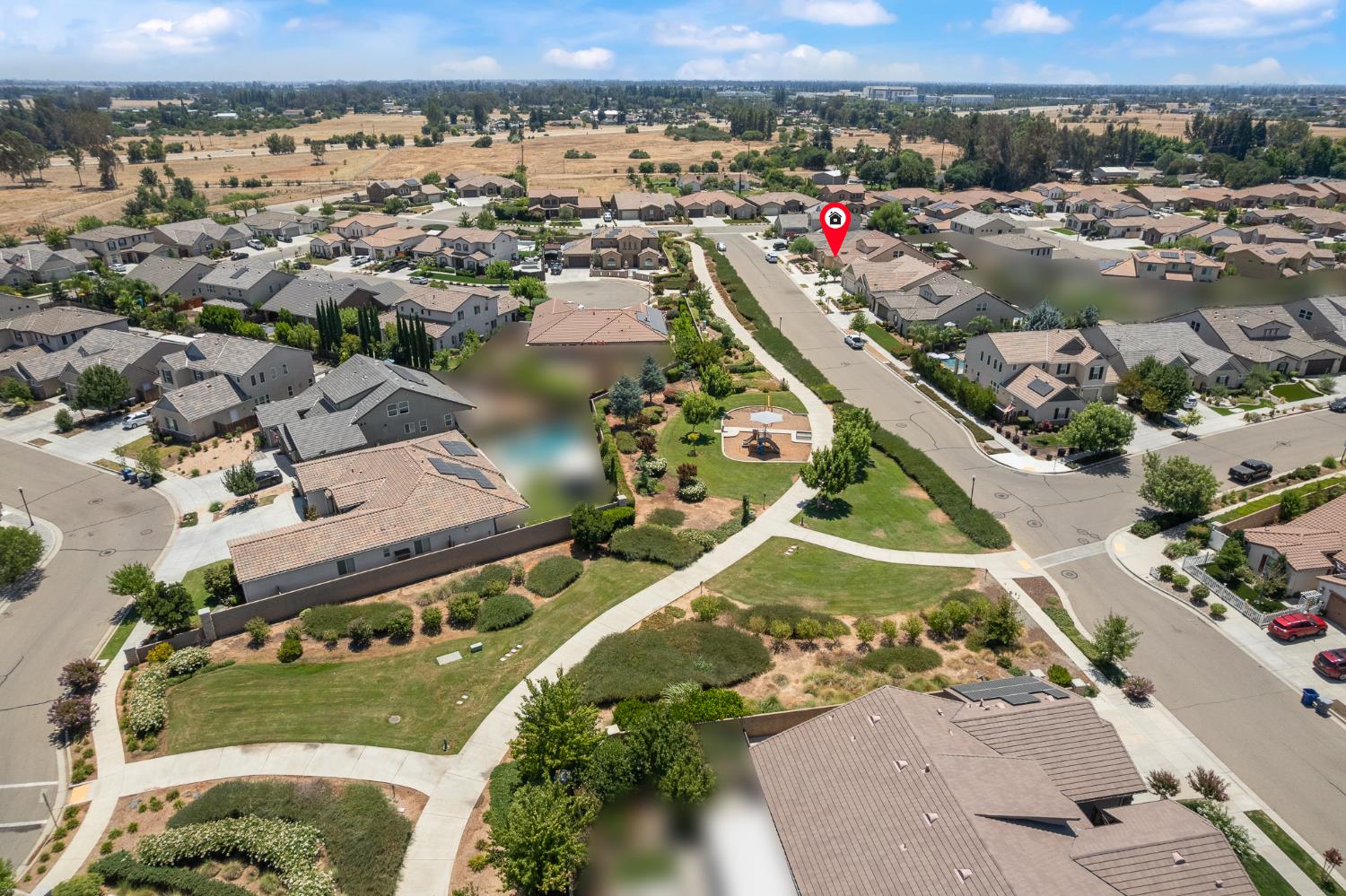 1276 N Redington Ave, Clovis, CA 93619