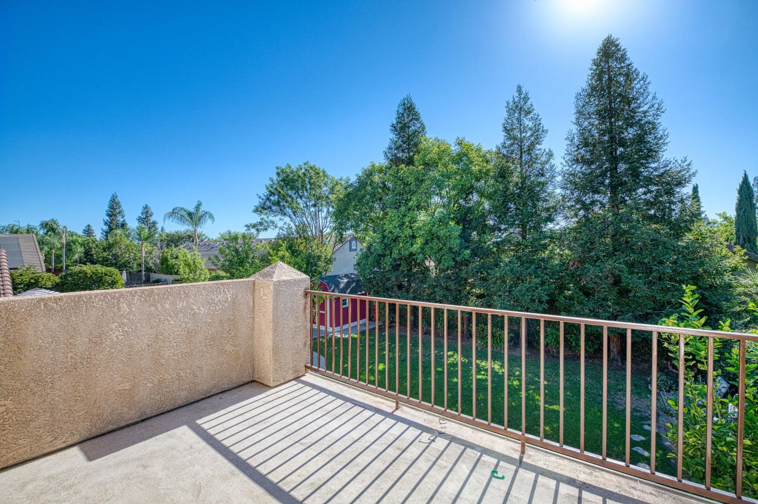 8099 N Paula Ave, Fresno, CA 93720