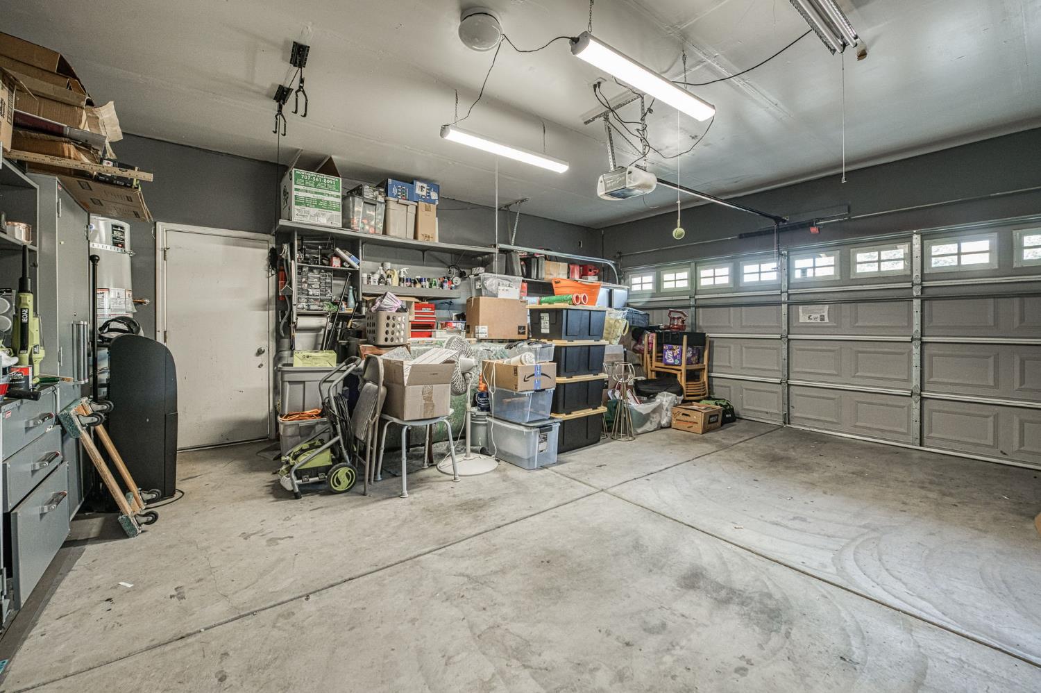 8099 N Paula Ave, Fresno, CA 93720