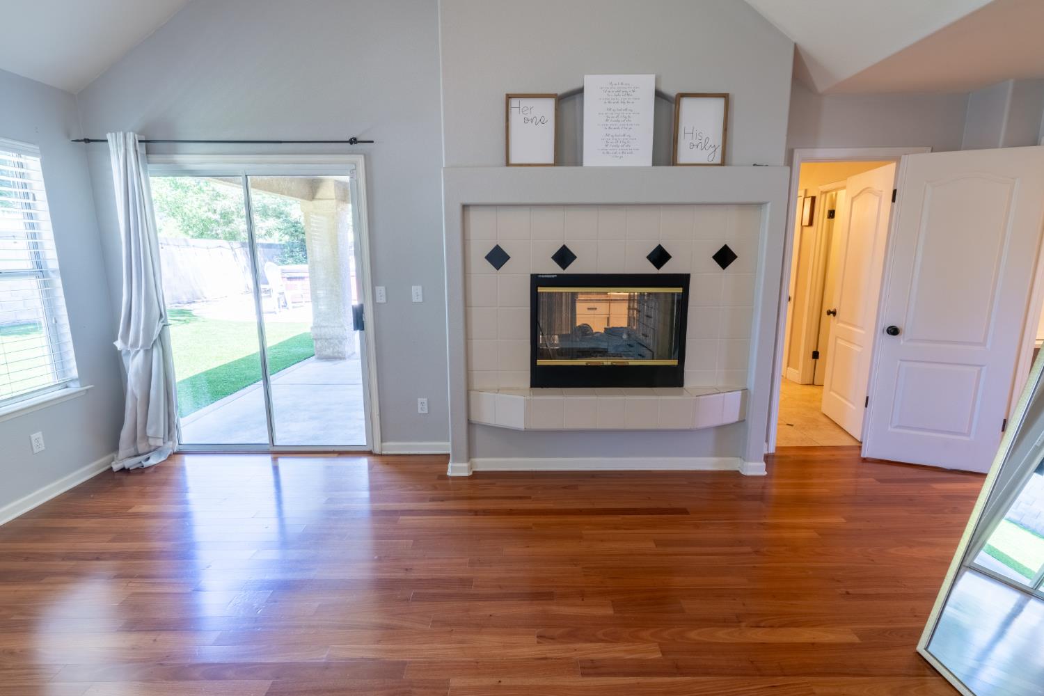 9455 N Woodrow Ave, Fresno, CA 93720