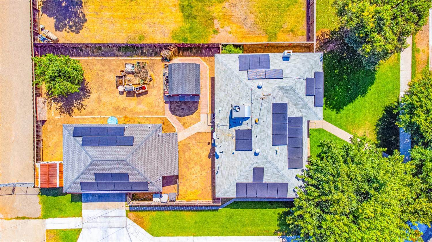 4855 E Iowa Ave, Fresno, CA 93727