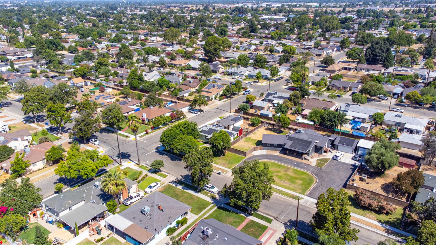 4855 E Iowa Ave, Fresno, CA 93727