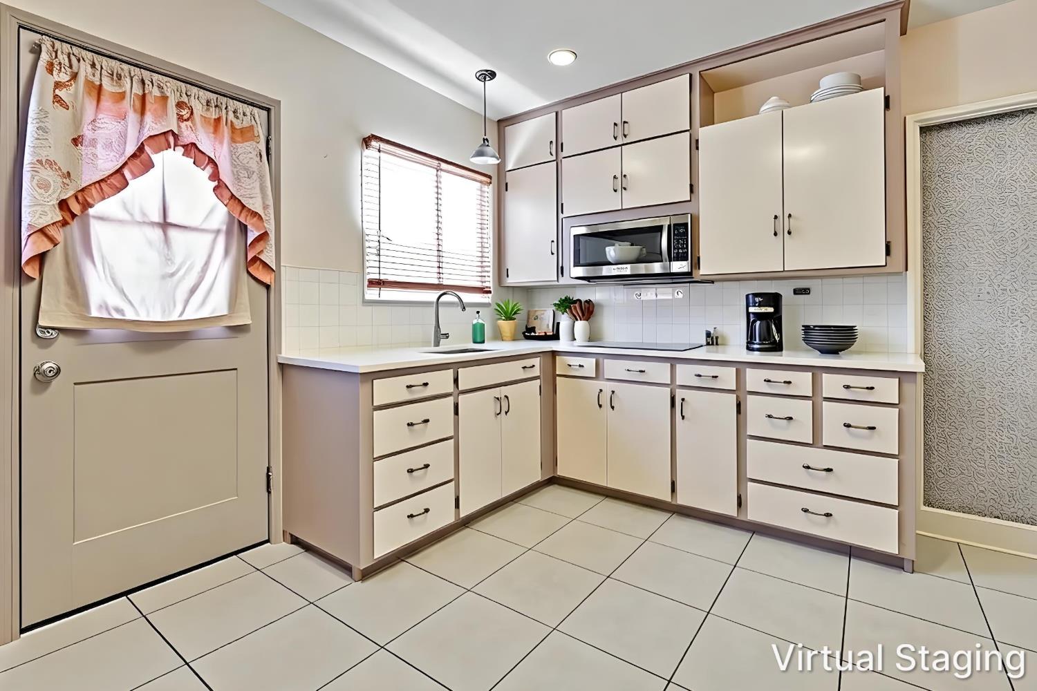 4855 E Iowa Ave, Fresno, CA 93727