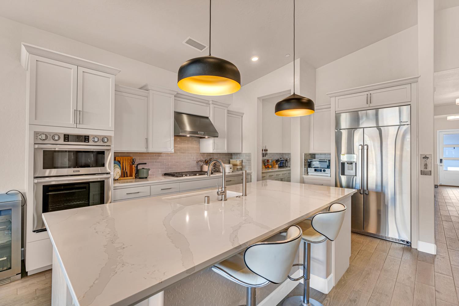 11176 N Via Revenna Dr, Fresno, CA 93730