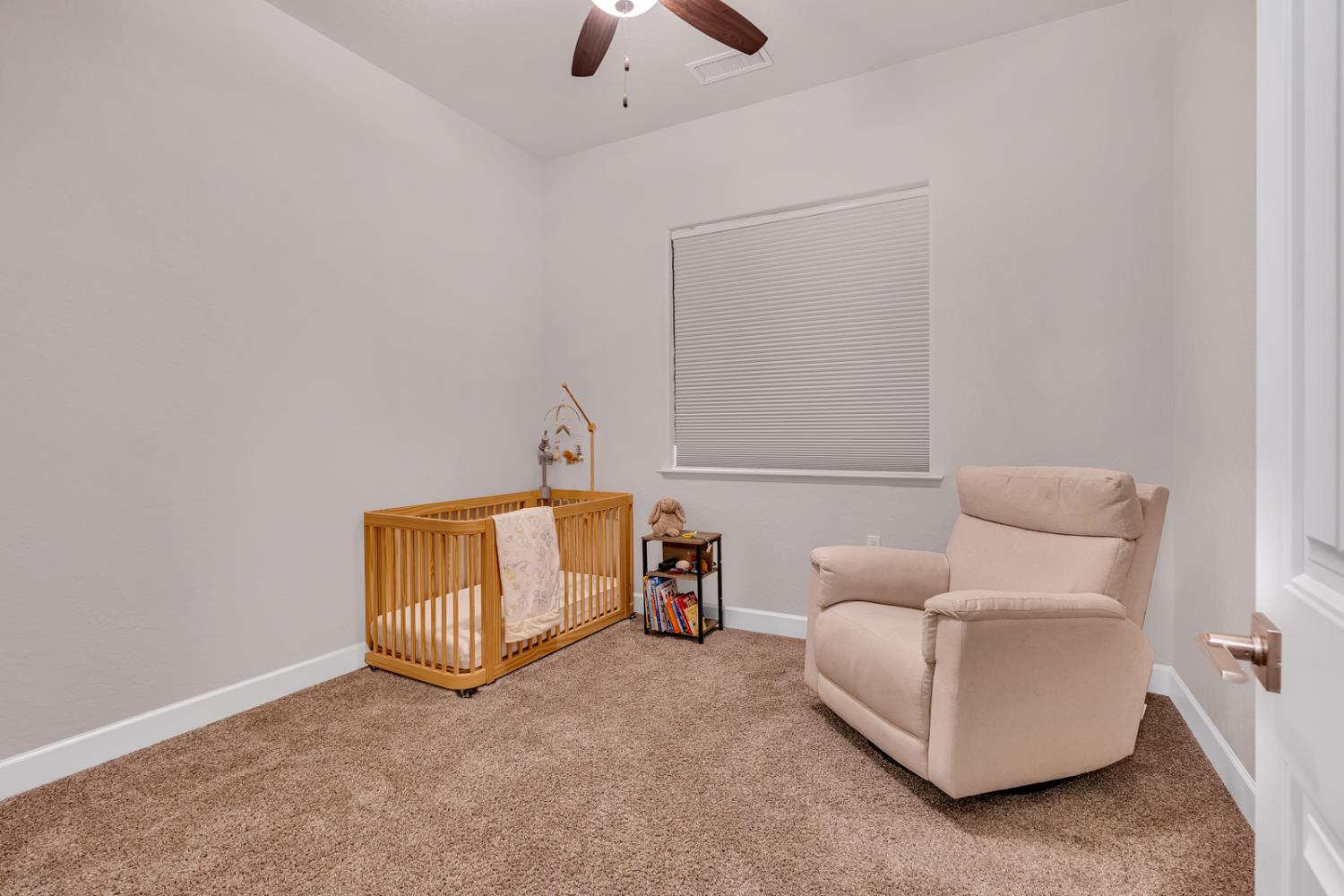 11176 N Via Revenna Dr, Fresno, CA 93730