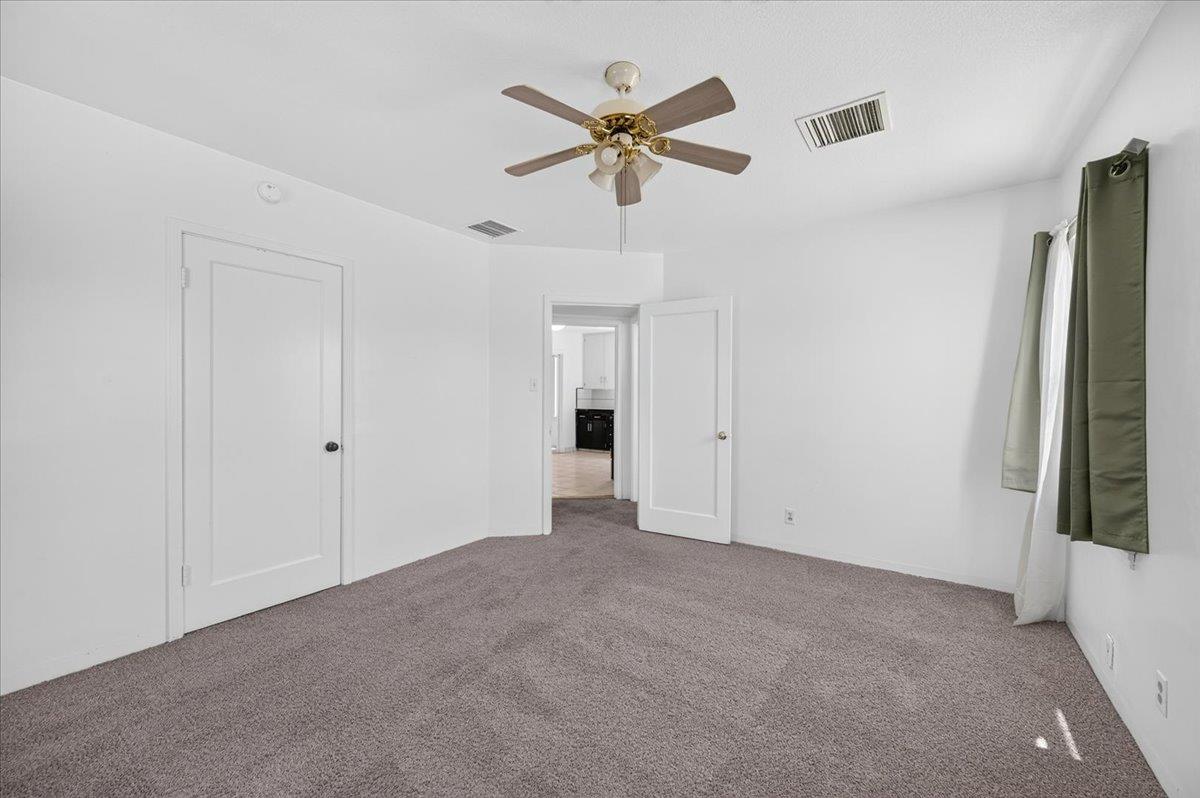 335 W Dakota Ave, Fresno, CA 93705