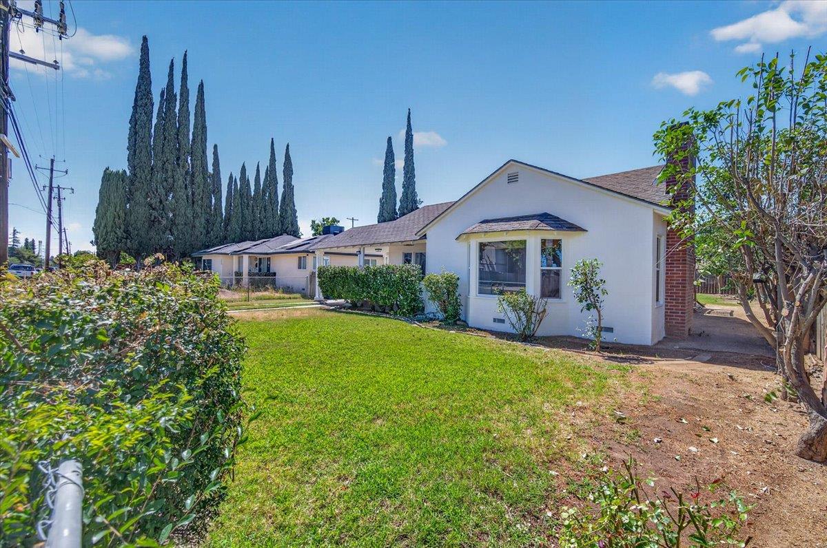 335 W Dakota Ave, Fresno, CA 93705
