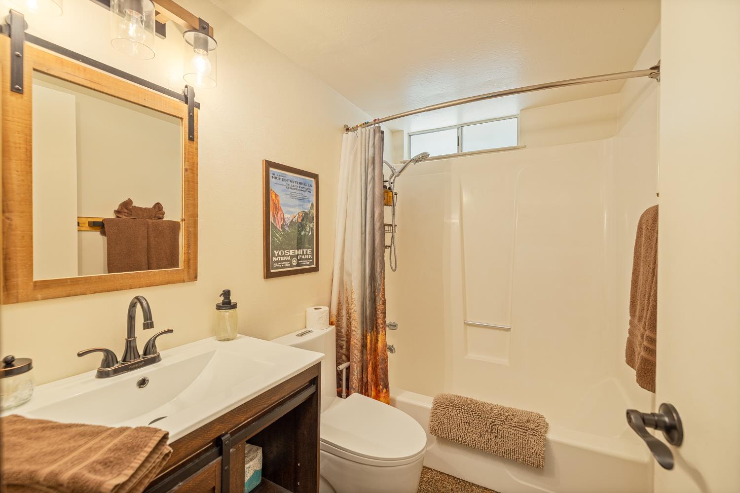 5655 Harris Cut Off Rd, Mariposa, CA 95338