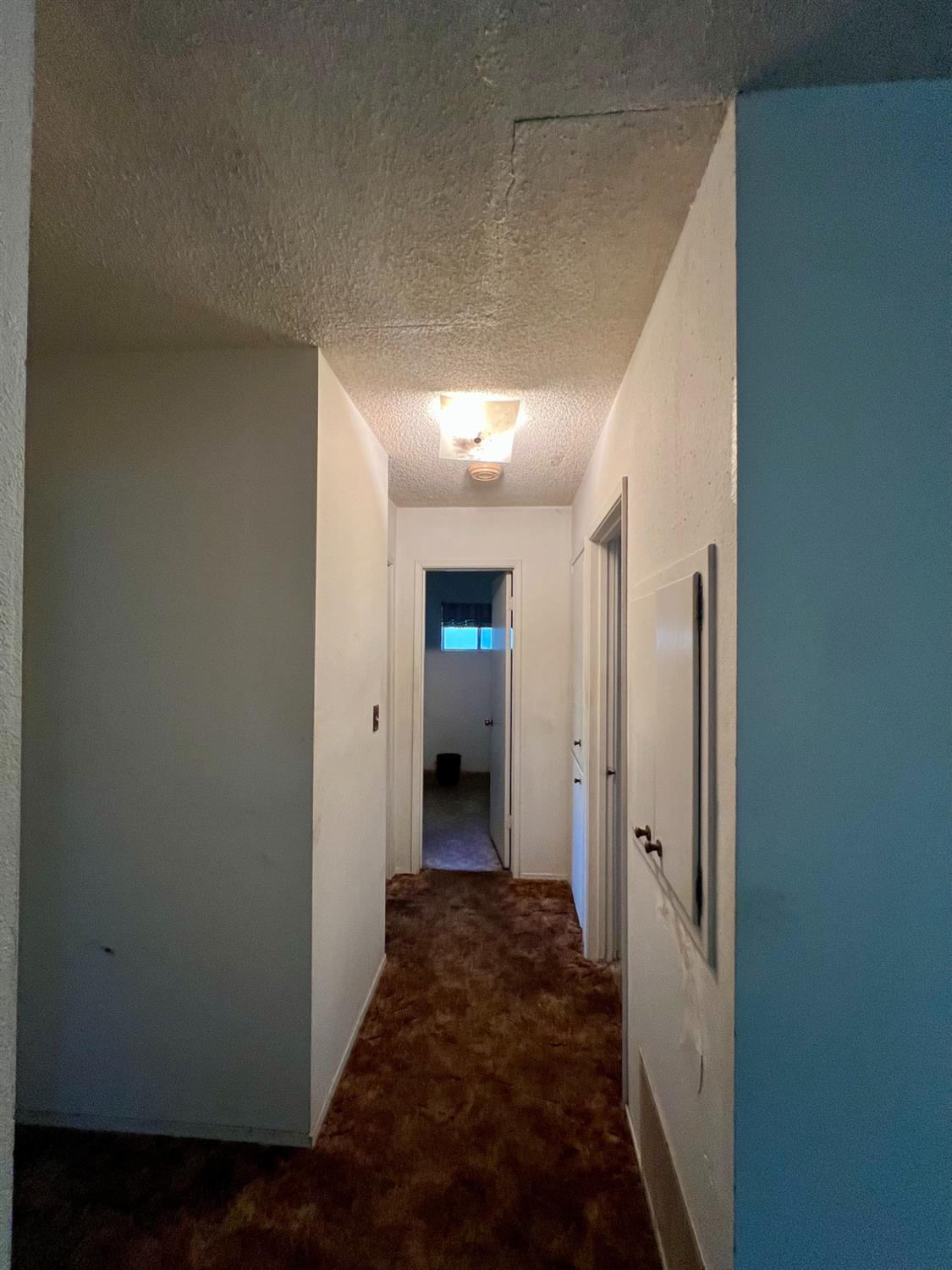 1569 E Olive Ave, Porterville, CA 93257