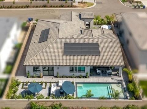 2283 E Courtside Dr, Fresno, CA 93730