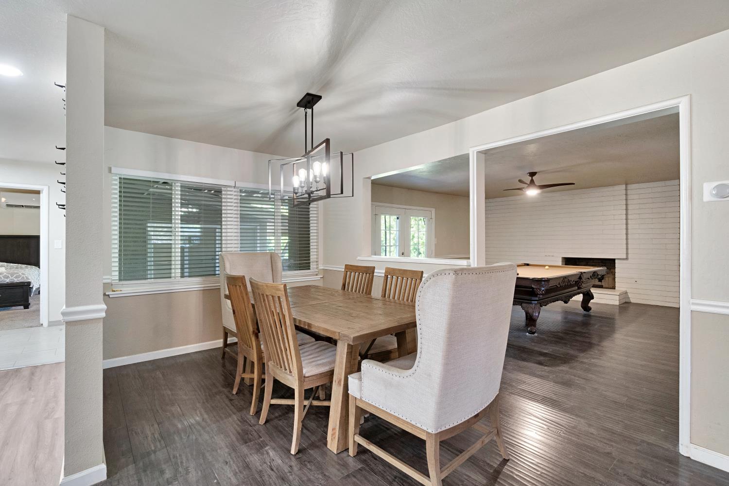 918 E Hampton Way, Fresno, CA 93704