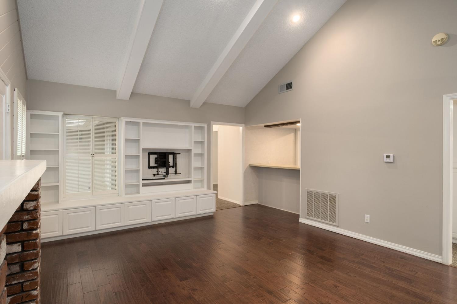 3146 W Alluvial Ave, Fresno, CA 93711