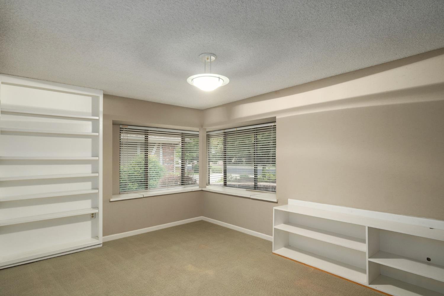 3146 W Alluvial Ave, Fresno, CA 93711